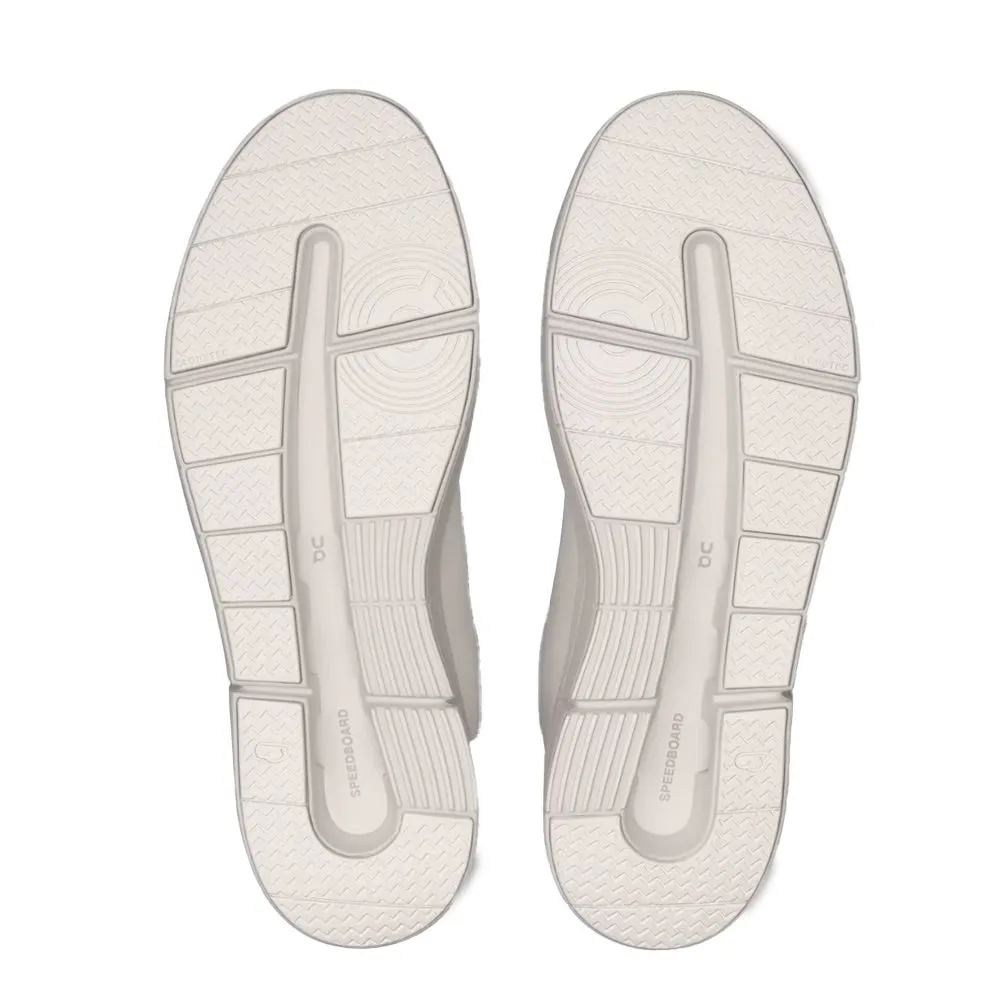 Roger Advantage (All White)